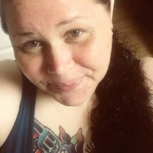 Meet your Posher, Claire